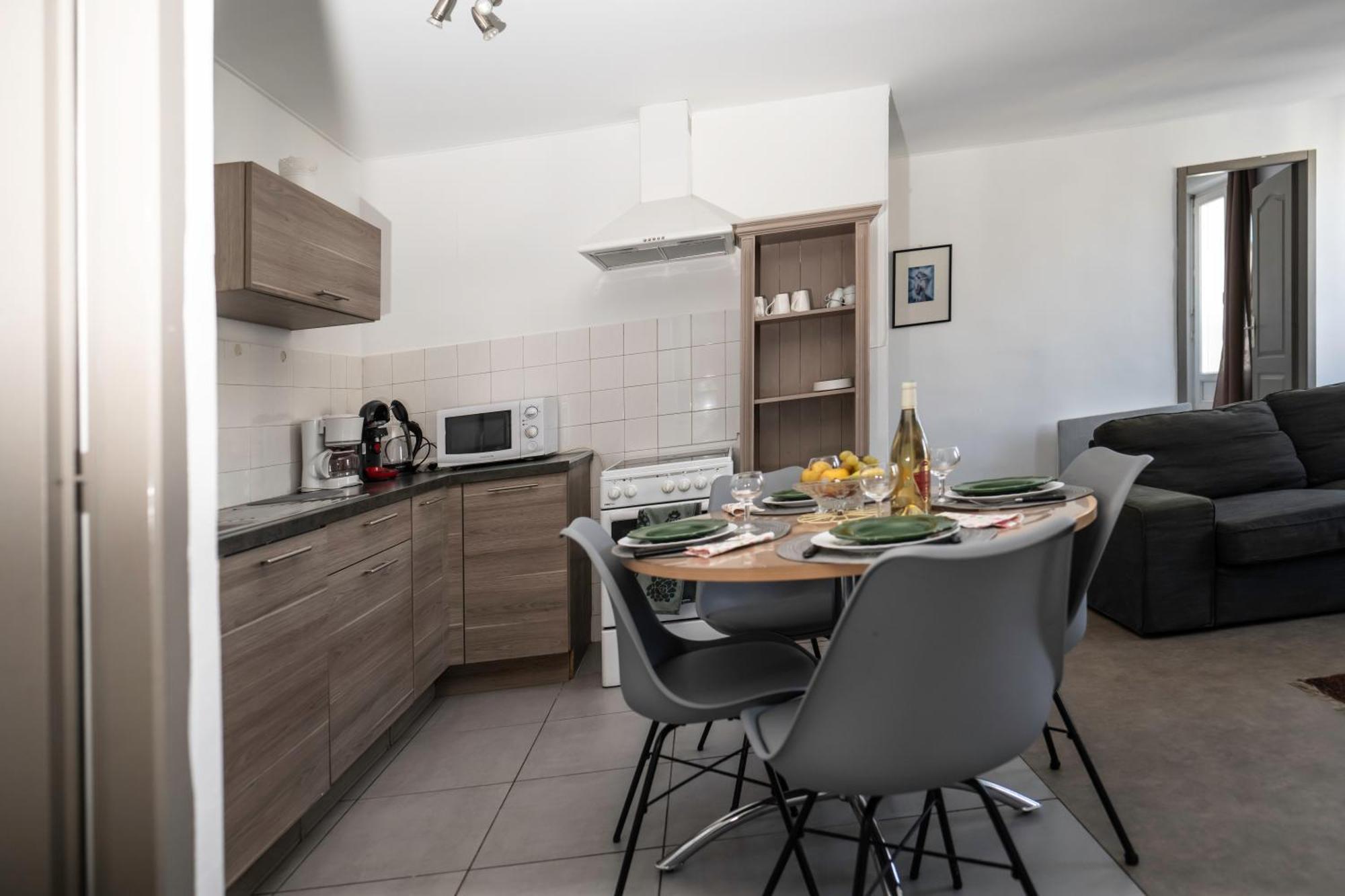 Saëns 6-T3 avec garage privé optionnel-Centre historique et plages à 16km ! Béziers Exterior foto